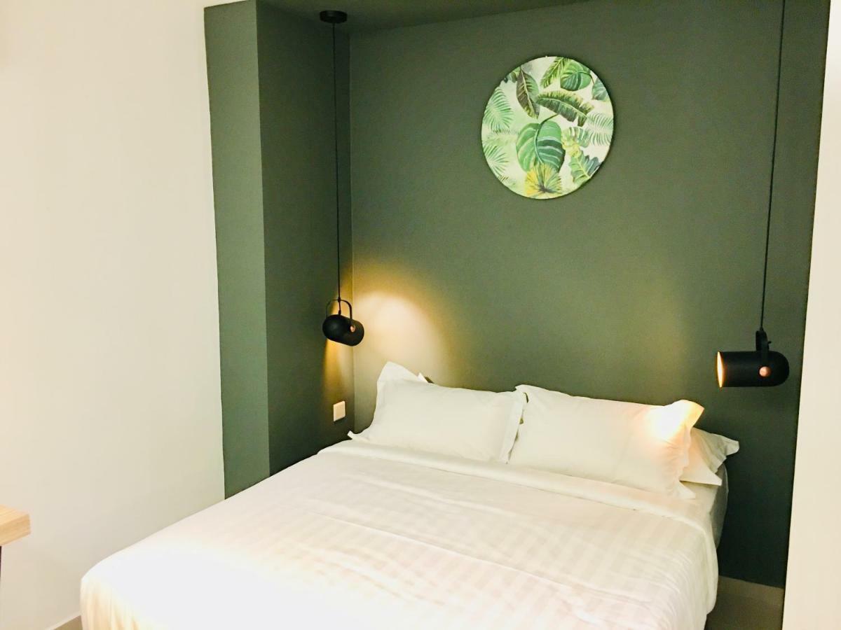 Hotel Enclave Business